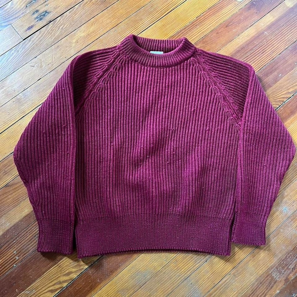 100% wool Vintage Pullover Knit Sweater Size M